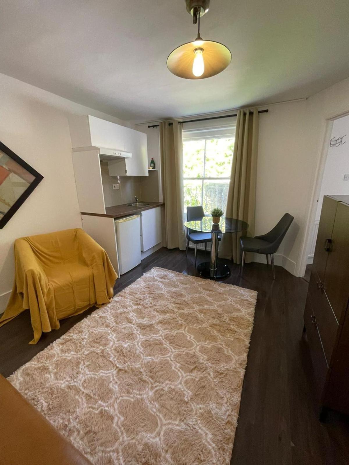 Cromwell Apartment London