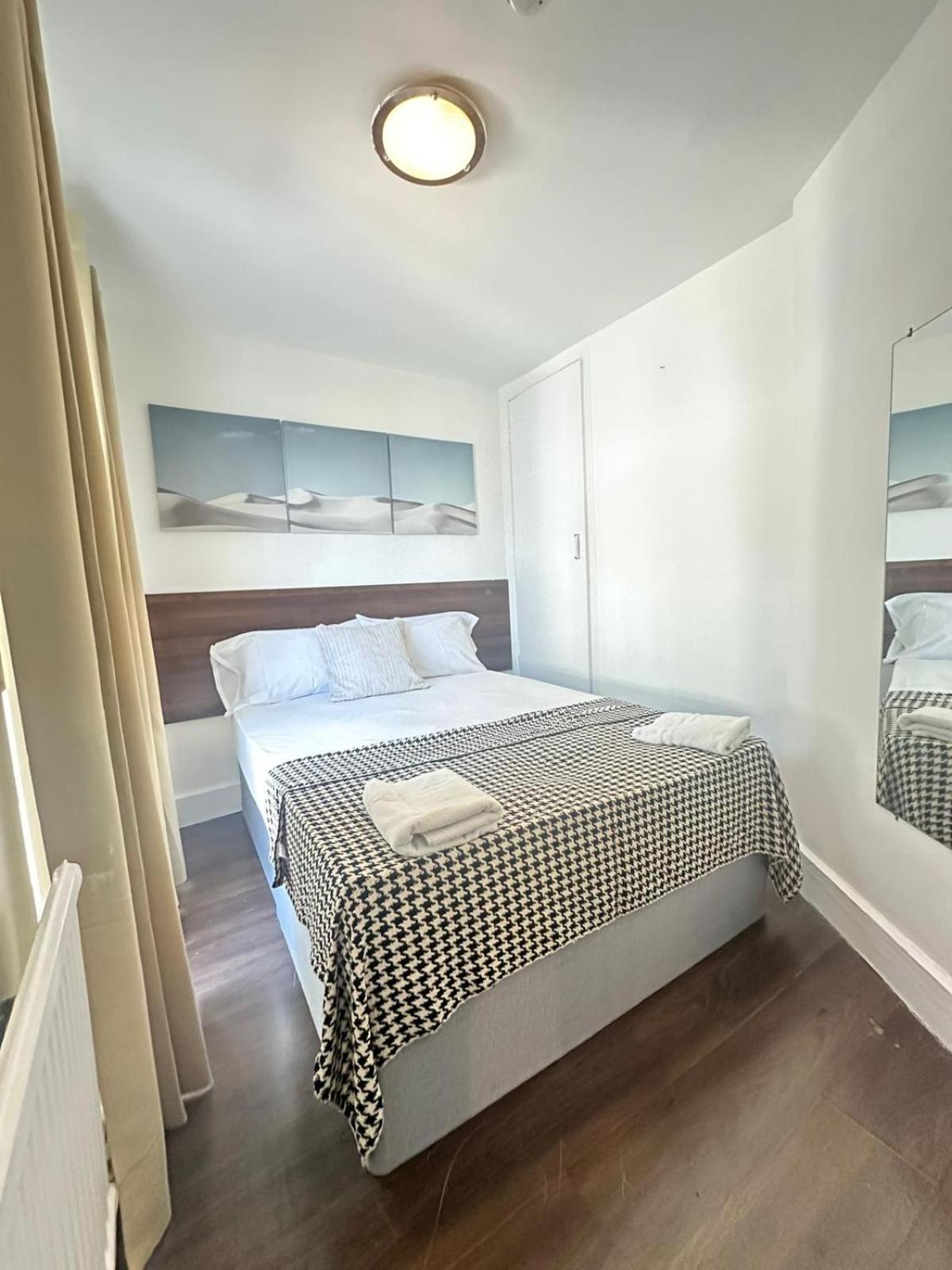 Apartment Cromwell London